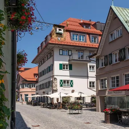 Hensler Apartment