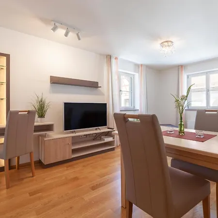 Apartment Hensler