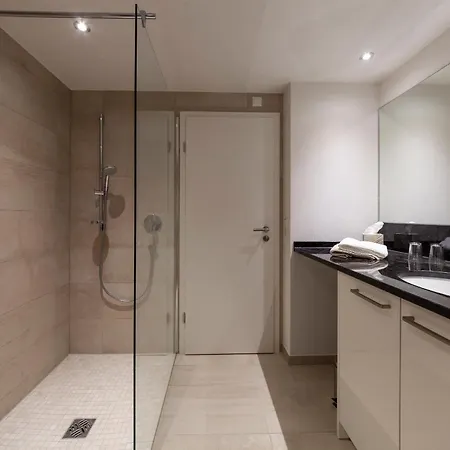 Apartment Hensler
